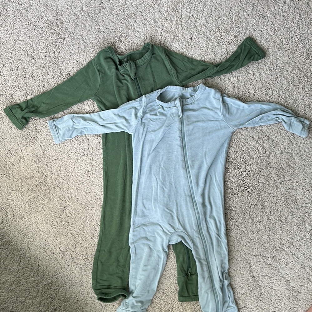 Zippered Romper Bundle in Hunter & Fog 6-12M
